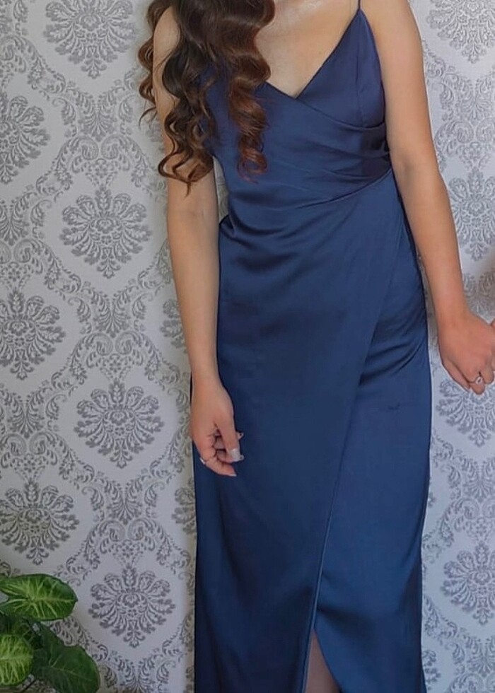 Mavi Saten Elbise - Görsel 2