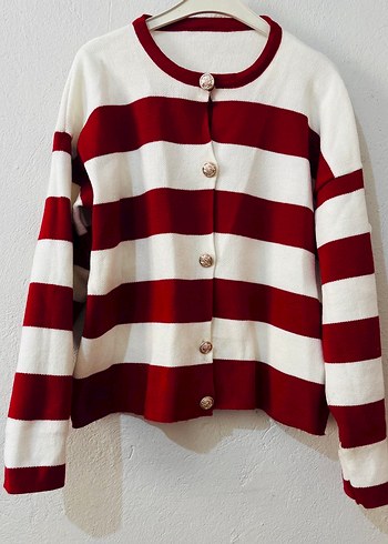 Kırmızı Beyaz Çizgili Düğmeli Kadın Hırka - Görsel 2