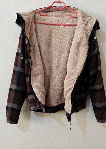 Kahverengi Kapüşonlu Kadın Ceket - Görsel 3