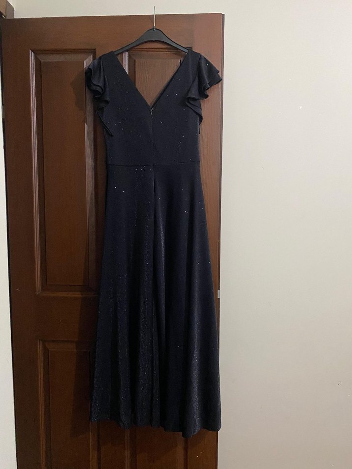 Siyah V Yaka Uzun Gotik Abiye Elbise - Görsel 2