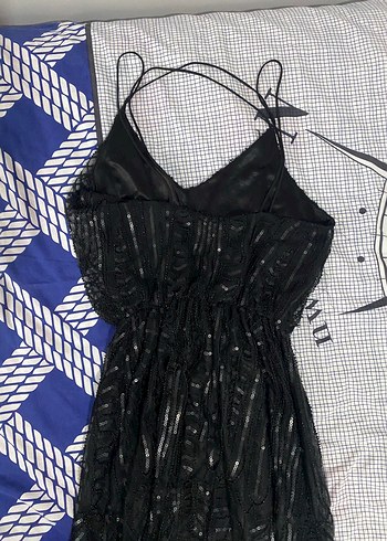 Siyah Dantelli Uzun Askılı Kadın Abiye Elbise - Görsel 3