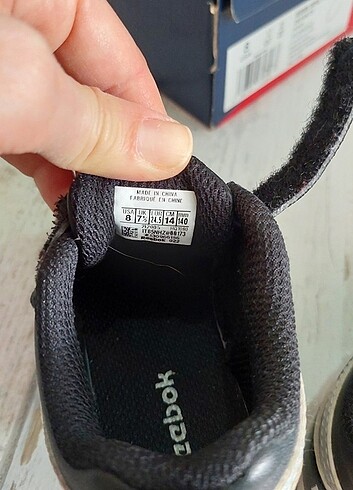 Reebok ayakkabı