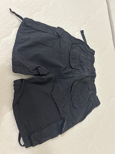 Bershka Kargo şort