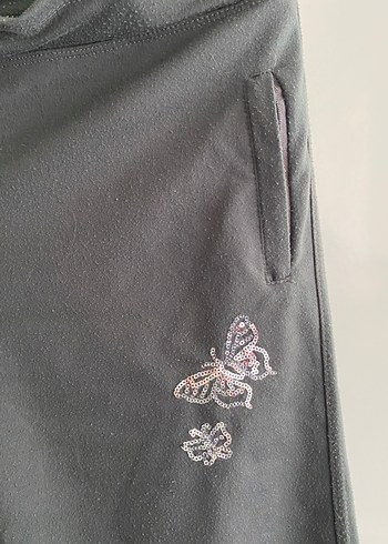 Fermuarlı Siyah Midi Şort - Görsel 4