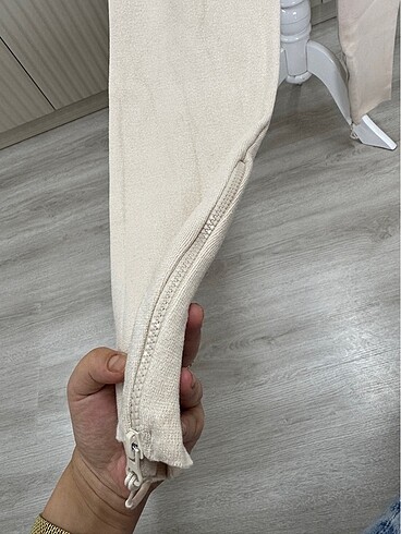 s Beden Mango Fermuar Detaylı Triko Pantolon