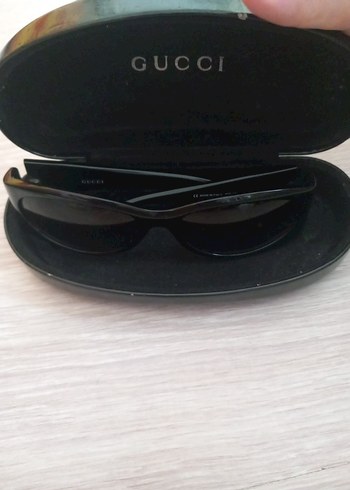 Gucci Siyah Parlak Minimalist Kadın Güneş Gözlüğü