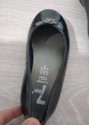 Kız Çocuk Siyah Tokalı Babet Ayakkabı - Görsel 4