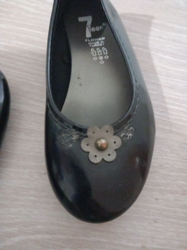 Kız Çocuk Siyah Tokalı Babet Ayakkabı - Görsel 5