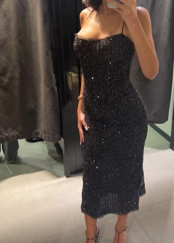 Zara Payetli Siyah Askılı Midi Elbise