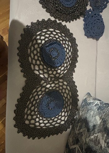 Gotik Tarzda Siyah Örgü Dekoratif Motif - Görsel 5