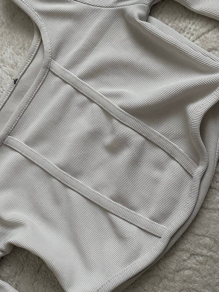 Gri Uzun Kollu Fitted Bluz - Görsel 2