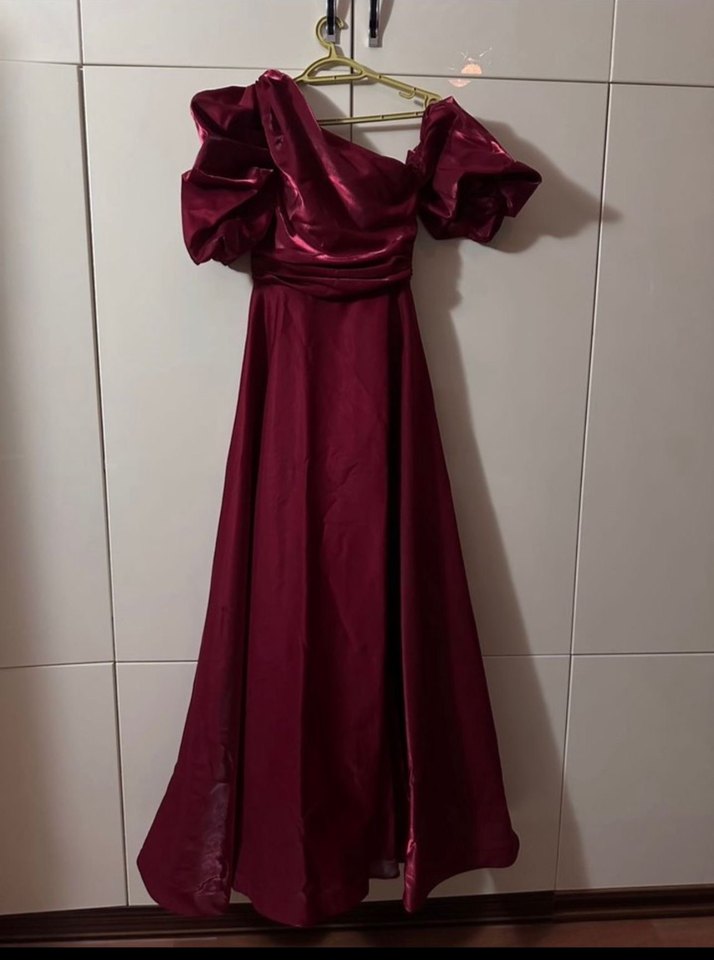 Bordo Drapeli Straplez Uzun Abiye Elbise - Görsel 4