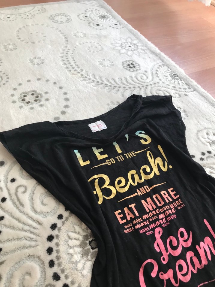 Dantel Detaylı Siyah Tişört - Görsel 3