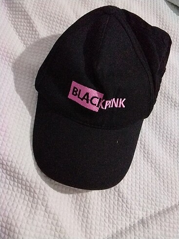 Siyah blackpink yazılı şapka