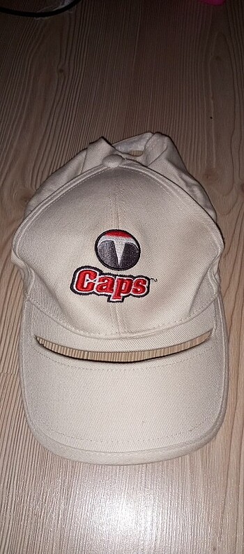 Caps şapka