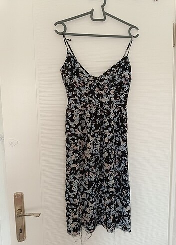 Bershka Elbise 