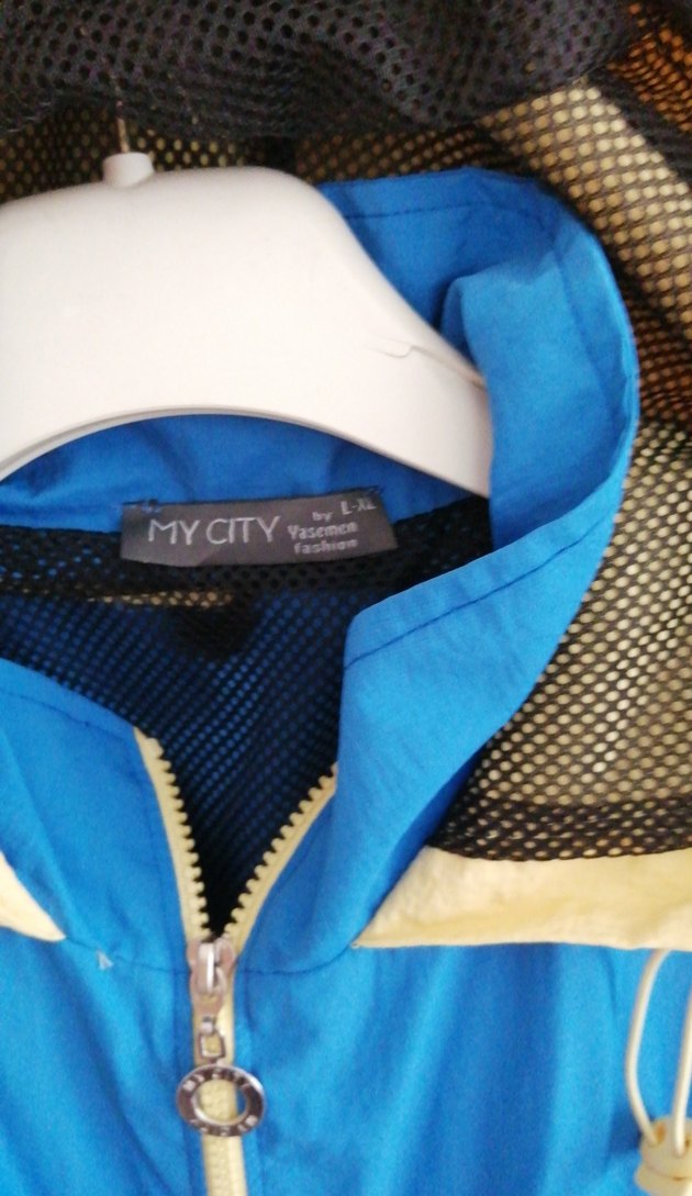 Kadın Mavi Uzun Fermuarlı Yağmurluk - Görsel 2