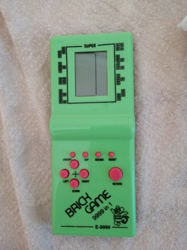 Renkli Yeşil Brick Game Konsolu - Görsel 4