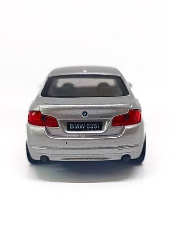Beden Welly - BMW 535i