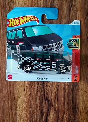 Hot Wheels - Dodge Van