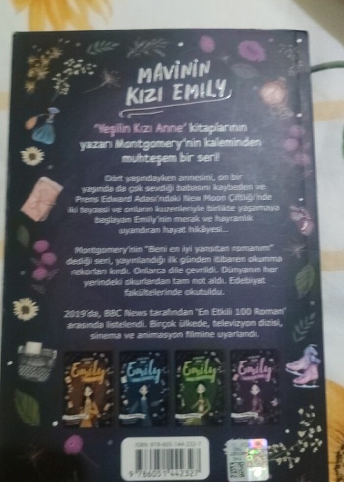 Mavi'nin kızı Emily okuma kitabı - Görsel 3