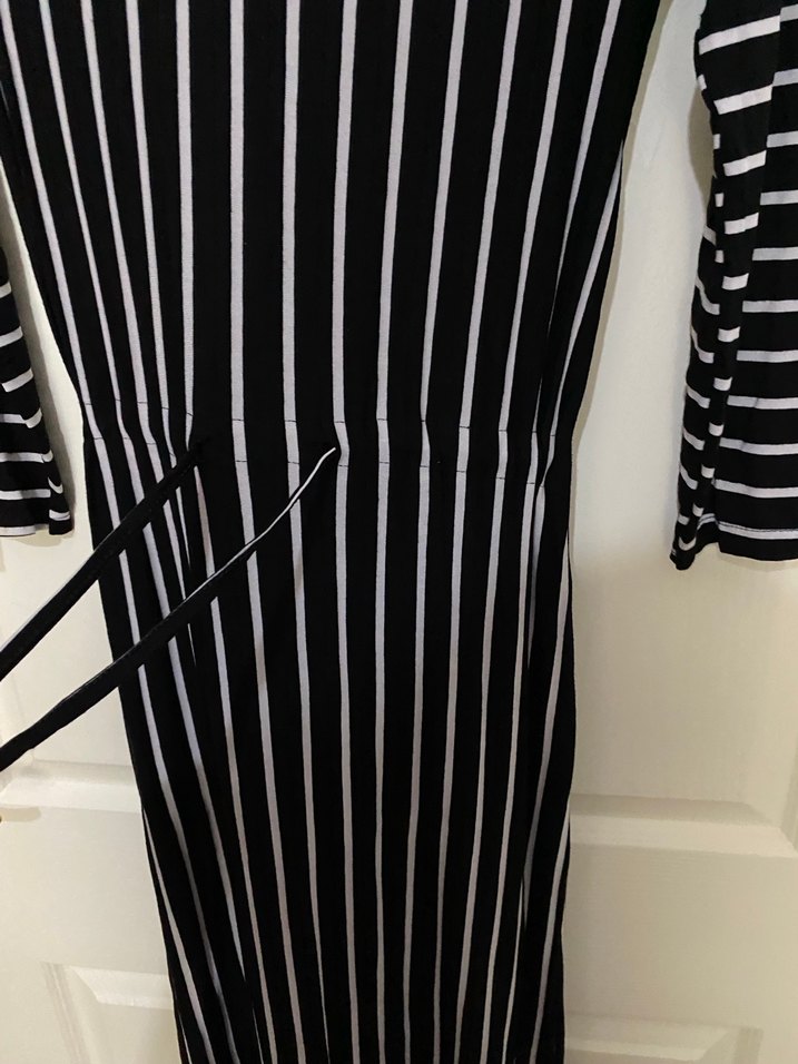 Siyah Çizgili Uzun Kollu Elbise - Görsel 3