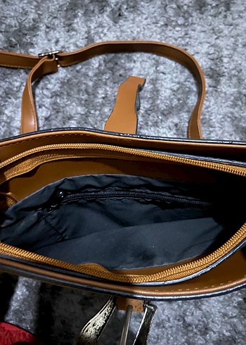 Kahverengi Tokalı kol çantası - Görsel 2