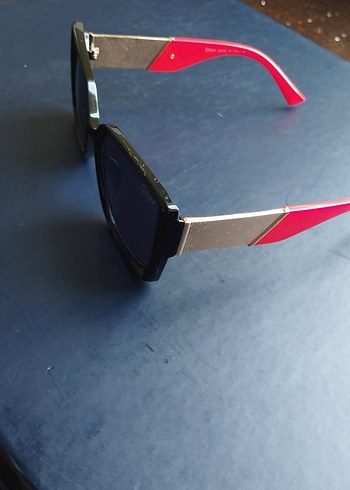Dior Koyu Kırmızı Parlak Kadın Güneş Gözlüğü