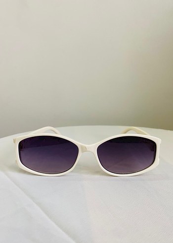 LOUİS VUİTTON KADIN GÜNEŞ GÖZLÜĞÜ - Görsel 3