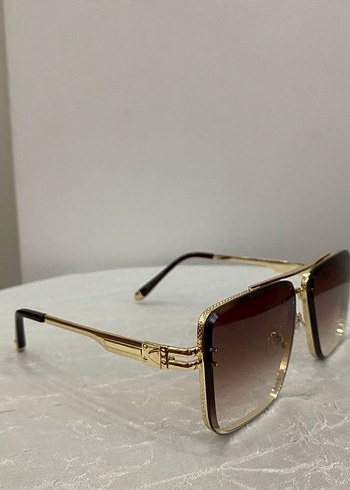 Klasik Şeffaf Kahverengi Kadın Güneş Gözlüğü - Görsel 3