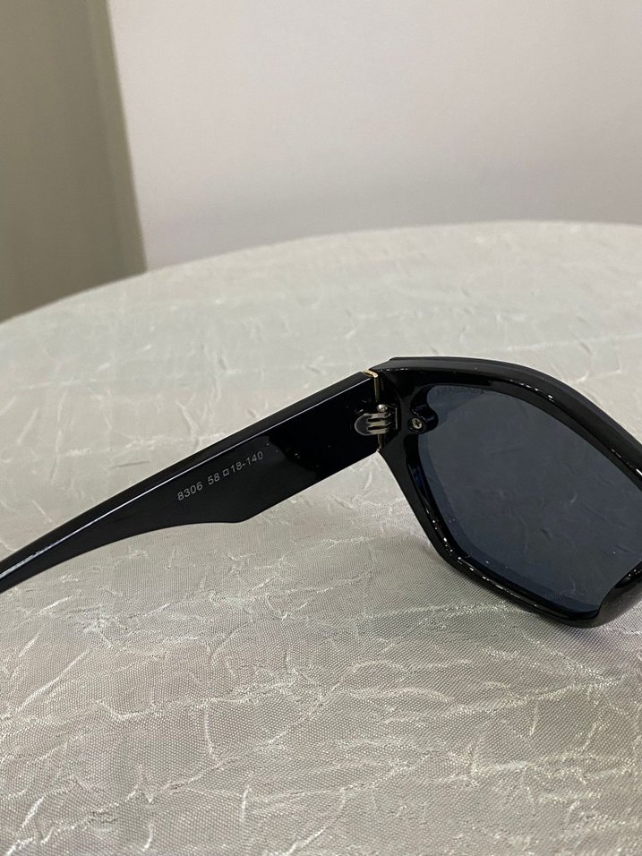 Klasik Siyah Gotik Kadın Güneş Gözlüğü - Görsel 5