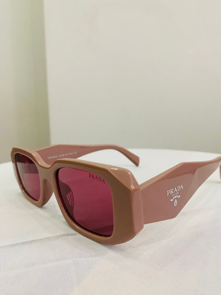 Bej Prada Kadın Gözlüğü, Pastel Tonlar - Görsel 3