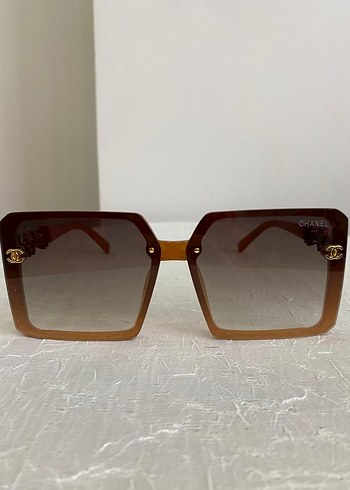 Zincir Detaylı Parlak Kahverengi CHANEL Gözlük - Görsel 2