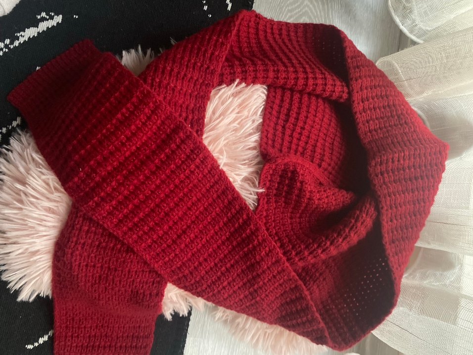 Koyu Kırmızı Örgü Kapüşonlu Atkı - Görsel 2