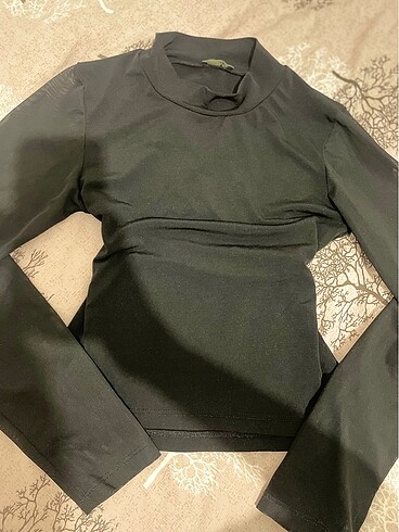 River Island transparan kollu üst