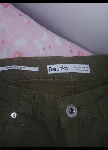 Bershka Kargo Pant