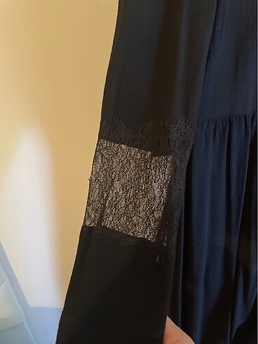 Zara Zara kolları dantelli elbise