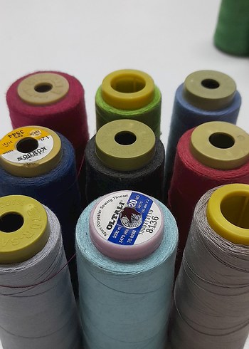 Beden çeşitli Renk 120 numara renkli dikis ipleri