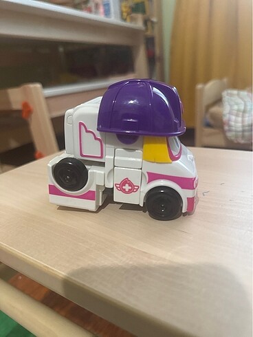 Harika kanatlar dönüşen kurtarıcı zoey