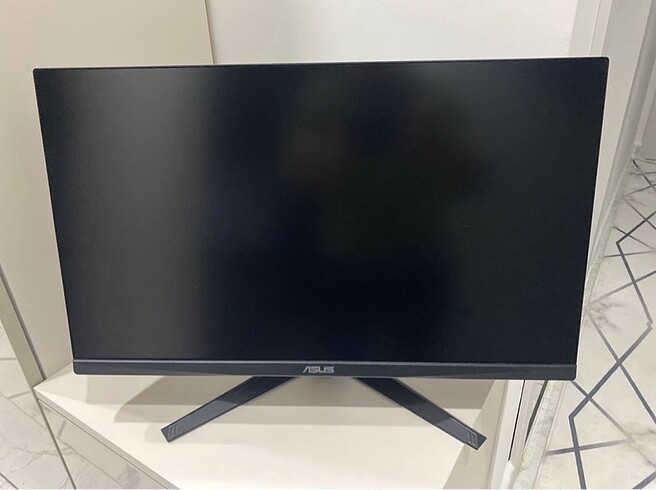 ASUS MONİTÖR 23.8? 165Hz