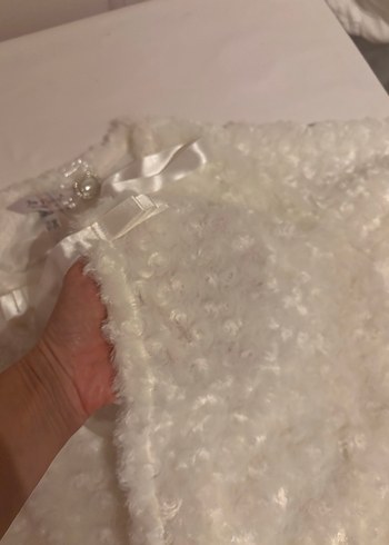 m Beden beyaz Renk Üçlü Pijama Takımı ve Peluş Üst