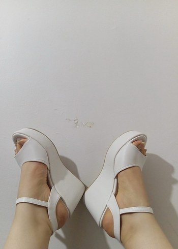 Gelin ayakkabısı dolgu topuk - Görsel 3