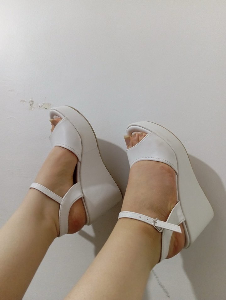 Gelin ayakkabısı dolgu topuk - Görsel 2