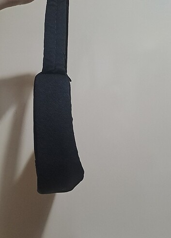  Beden Kol Çantası