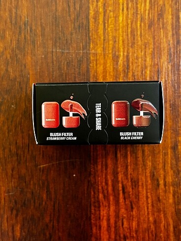 Beden Huda Beauty Allık Set