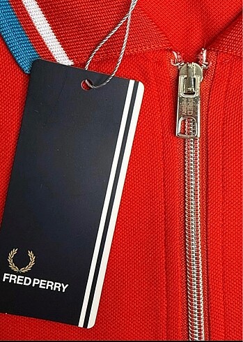 l Beden kırmızı Renk FRED PERRY POLO YAKA TSHİRT L BEDEN
