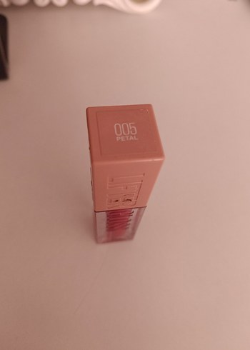 Beden Maybelline petal 005 gloss
