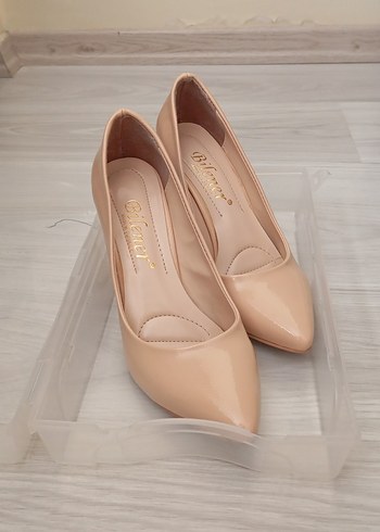 Bej Rugan Stiletto Kadın Ayakkabı