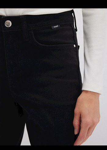 Kadın Gri Normal Paça Denim Pantolon mavi markası - Görsel 2