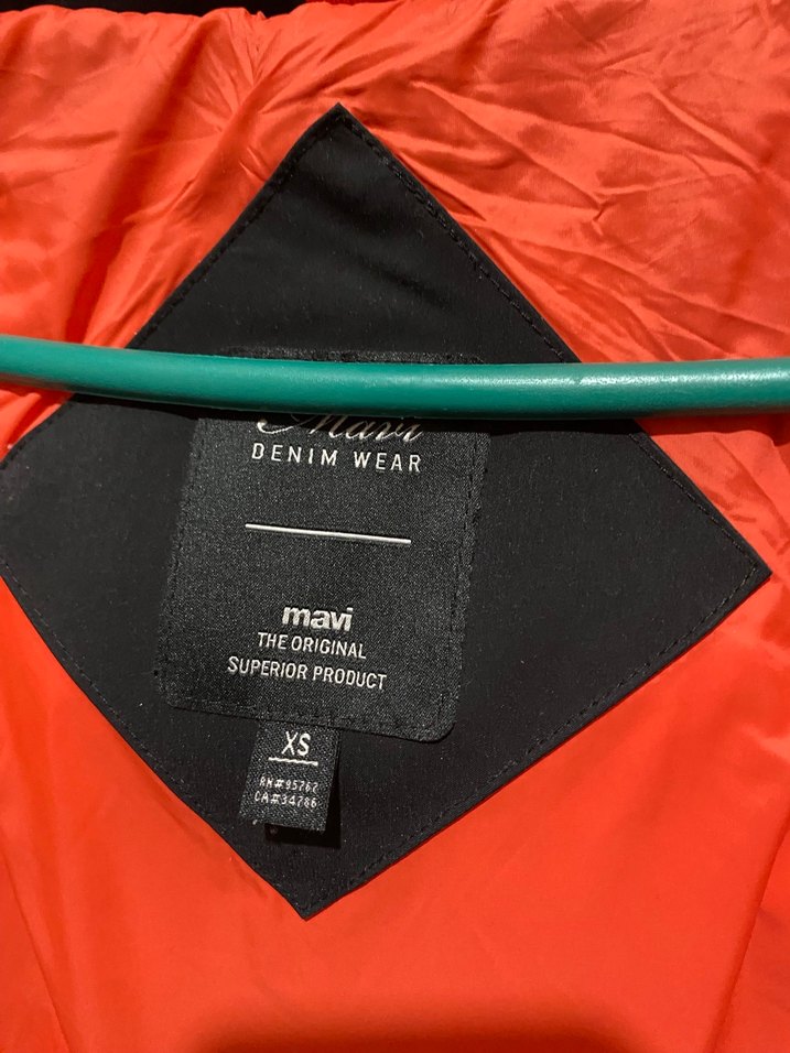 Siyah Kürklü Kadın Kışlık Mont - Görsel 5